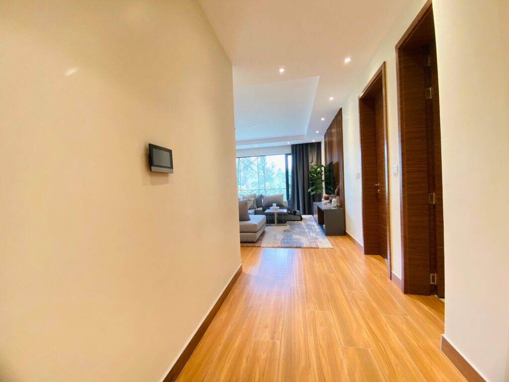 tour a house
